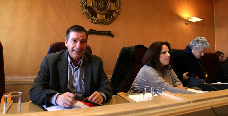 Επί τάπητος στο δημοτικό συμβούλιο της Αθήνας η κατάσταση στην πλατεία Βικτωρίας - Media