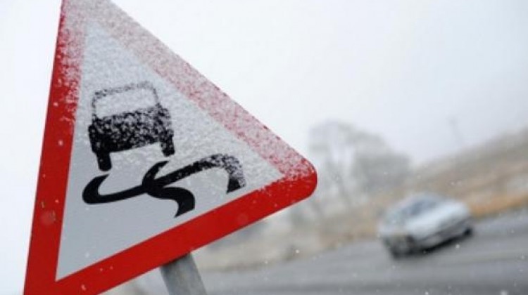 Παγετός σε ολόκληρη τη χώρα – Διακοπή της κυκλοφορίας στην Πάρνηθα - Media