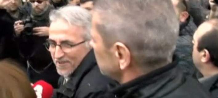 Οι αποδοκιμασίες «έδιωξαν» τον πρόεδρο της ΓΣΕΕ από την πορεία (Video) - Media