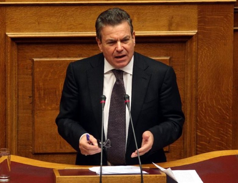 Τάσος Πετρόπουλος: Το ασφαλιστικό ξαναμπαίνει σε περιπέτειες - Media