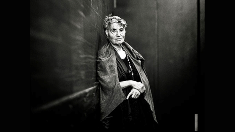 Επιζήσασα του Ολοκαυτώματος χαρακτηρίζει «ηρωική» την πολιτική της Μέρκελ στο προσφυγικό! - Media