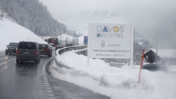 Η φωτογραφία του Τσίπρα από το Νταβός – Τι έγραψε στο Twitter - Media