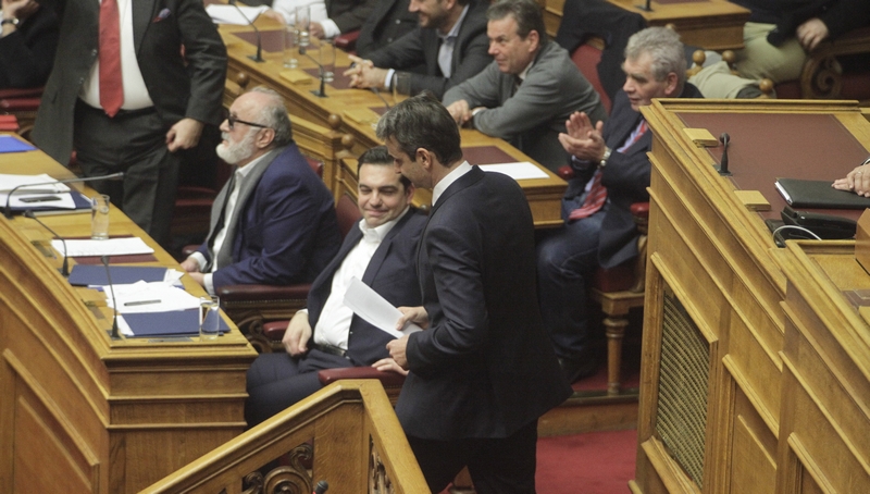 Τσίπρας εναντίον Μητσοτάκη-Η πρώτη μάχη στη Βουλή-Η αντιπαράθεση για το ασφαλιστικό - Media