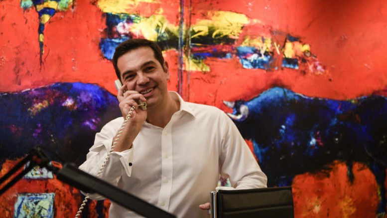 Το τηλεφώνημα Τσίπρα στον Κυριάκο - Media