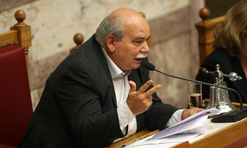 Βούτσης: «Παραμύθι από συγκεκριμένους κύκλους εναντίον της χώρας μας, περί εξόδου της, από την Συνθήκη Σένγκεν» - Media