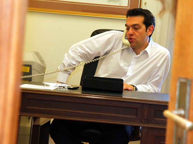 Τα συγχαρητήρια του Αλέξη Τσίπρα στον Σταύρο Θεοδωράκη - Media