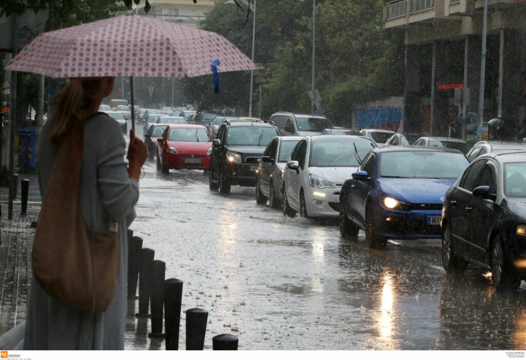 Υψηλές για την εποχή θερμοκρασίες, τοπικές βροχές και σκόνη από την Αφρική - Media