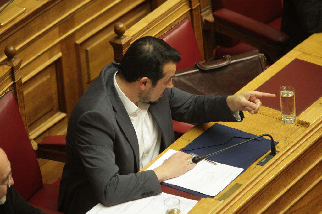 Παππάς: Το 2016 δεν είναι 1965 - Media