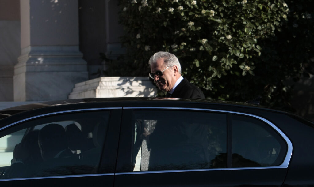 Αβραμόπουλος: Ποτέ δεν τέθηκε θέμα εξόδου της Ελλάδας από τη Σένγκεν (Video) - Media