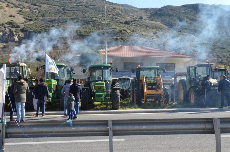 Κλειστά παραμένουν επ’ αόριστον τα Τέμπη – Αμετακίνητοι οι αγρότες για την «απόβαση» στην Αθήνα - Media