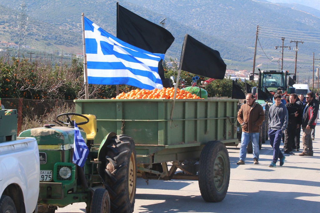 «Μπλόκο» στους αγρότες ετοιμάζει η κυβέρνηση - Κλειστά επ΄ αόριστον τα Τέμπη και τα ελληνοβουλγαρικά σύνορα - Media