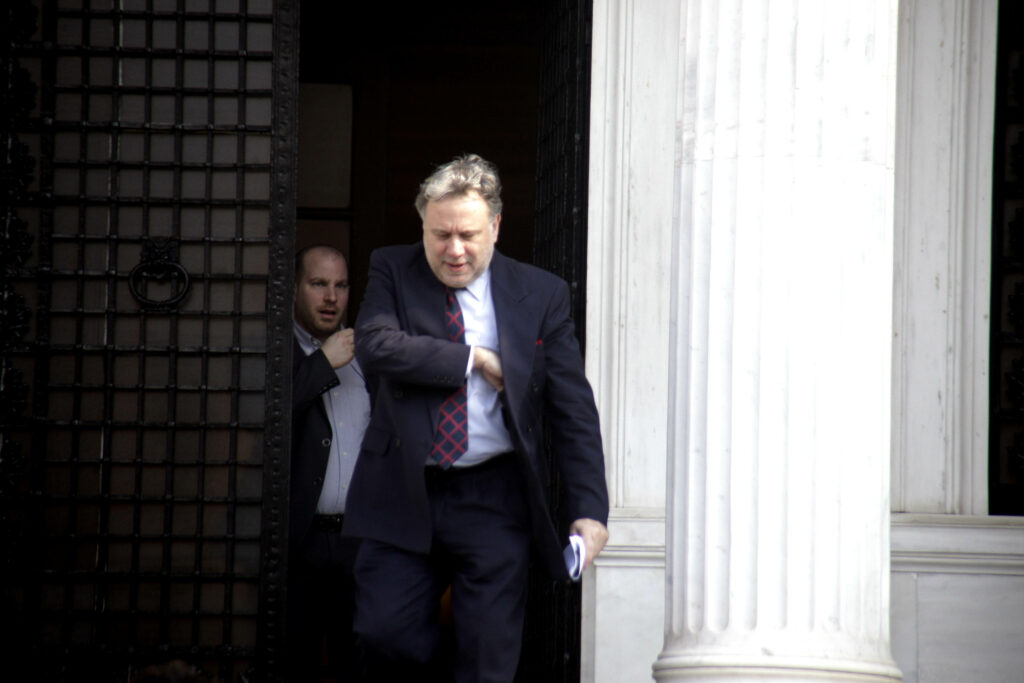 Διαψεύδει δημοσίευμα για έκτακτη εισφορά στους συνταξιούχους ο Κατρούγκαλος με επίθεση στον ΔΟΛ - Media