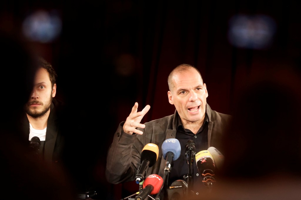 Αίσθηση στο Βέλγιο προκάλεσε το πολιτικό κίνημα Βαρουφάκη - Το ανακύρρηξαν «άνθρωπο της ημέρας» - Media