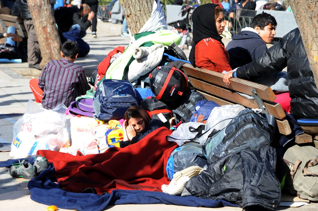 Πακέτο 500 εκατομμυρίων για τους πρόσφυγες ετοιμάζει η Κομισιόν - Media