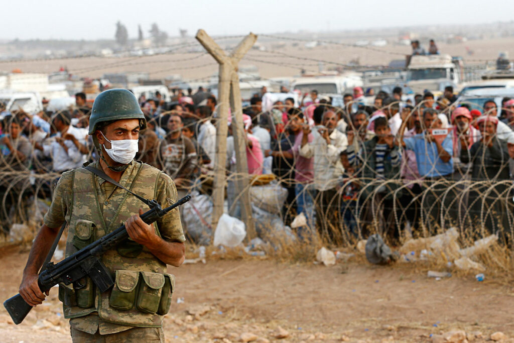 Ο νόμος της ζούγκλας βασιλεύει στα σύνορα Τουρκίας και Συρίας – Θησαυρίζουν οι δουλέμποροι    - Media