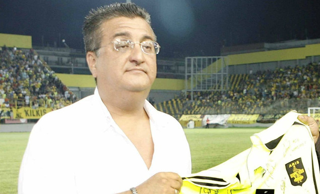 Οδοντίατρος στη Γαλλία πρώην πρόεδρος του Άρη - Media