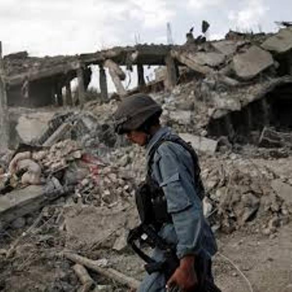 Αφγανιστάν: Αιματηρή επίθεση σε λεωφορείο από βομβιστή αυτοκτονίας - Δέκα νεκροί και τέσσερις τραυματίες - Media