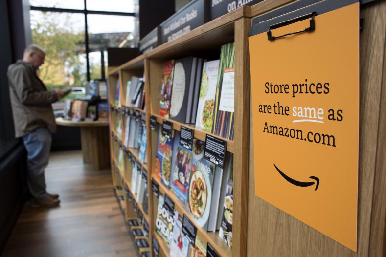 Ανοίγει πραγματικά βιβλιοπωλεία η Amazon     - Media