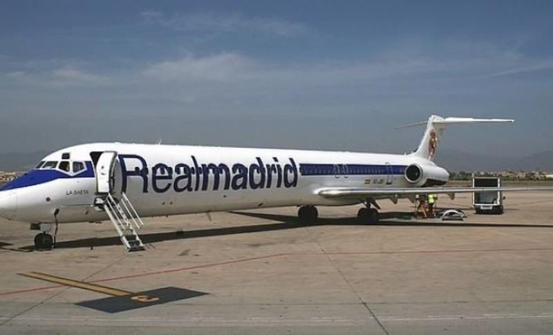 Δημοσιογράφος ευχήθηκε να πέσει το αεροπλάνο της Ρεάλ και απολύθηκε - Media