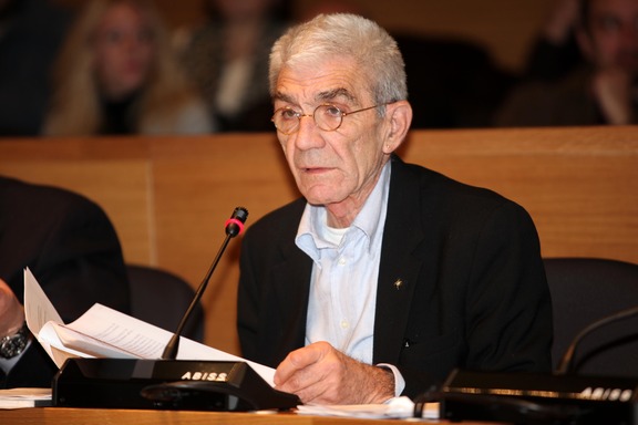 Μπουτάρης: Εκτός ελέγχου η κατάσταση στα Διαβατά - Νεαροί πρόσφυγες έριξαν φράχτη και έφυγαν από το Κέντρο Μετεγκατάστασης - Media