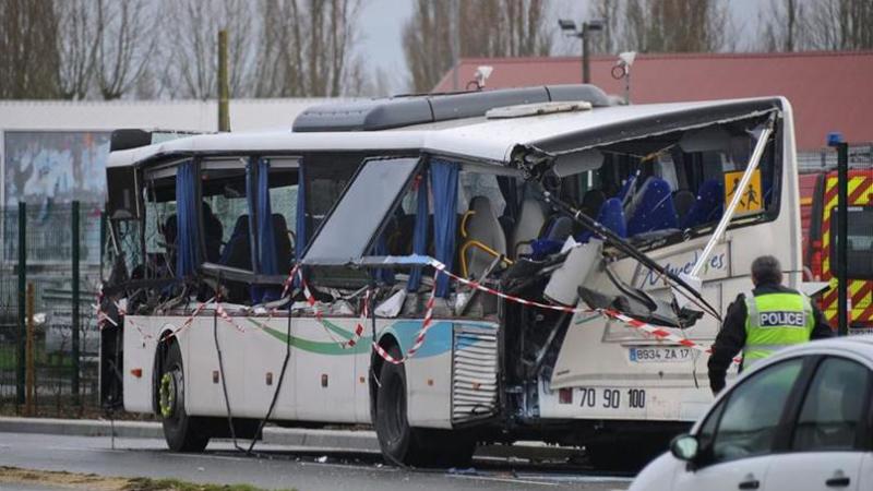 Γαλλία: Σύγκρουση σχολικού λεωφορείου με φορτηγό- νεκροί έξι μαθητές - Media
