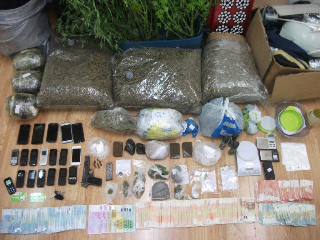Εννέα συλλήψεις για διακίνηση μεγάλων ποσοτήτων ναρκωτικών, το αποτέλεσμα της αστυνομικής επιχείρησης στην Αττική - Media