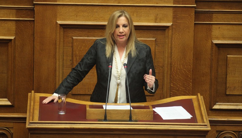 Φώφη Γεννηματά: Σπασμωδική κίνηση αντιπερισπασμού η τροπολογία - Media