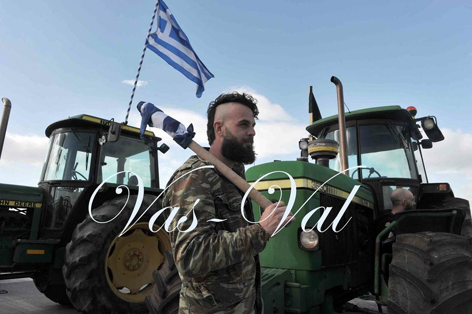 Χρυσαυγίτης ο αγρότης που συνελήφθη για βανδαλισμό περιπολικού στη Λ. Αθηνών - Media