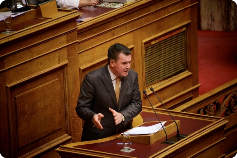 Δ. Κυριαζίδης: Ο Καμμένος θα ψηφίσει την τροπολογία με τις περικοπές στους ένστολους - Media