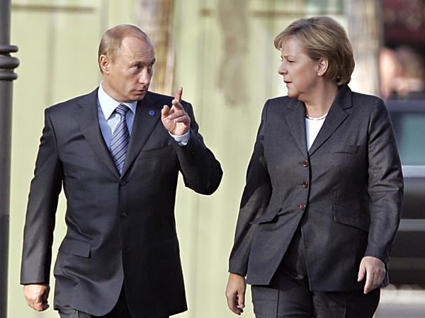 Συνάντηση Μέρκελ-Πούτιν στο Βερολίνο - Κοινές δηλώσεις αλλά όχι συνέντευξη Τύπου - Media
