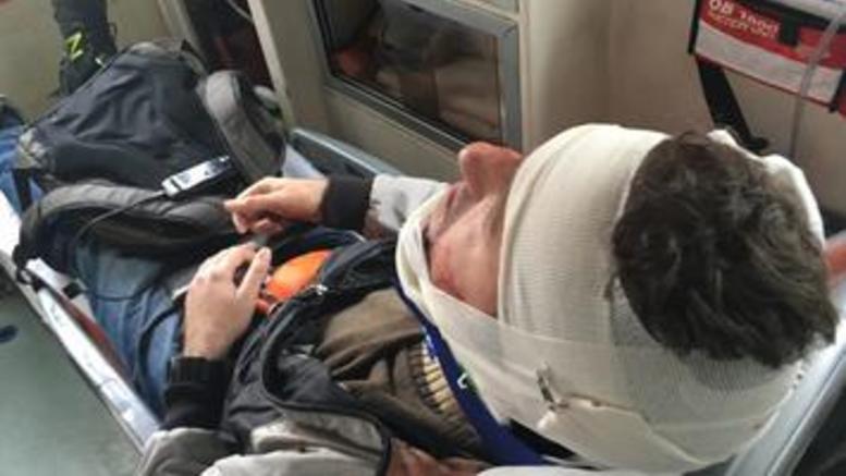 Τη «βάρβαρη επίθεση» στο δημοσιογράφο Δημήτρη Πέρρο καταγγέλλουν η Διεθνής και Ευρωπαϊκή Ομοσπονδία Δημοσιογράφων - Media