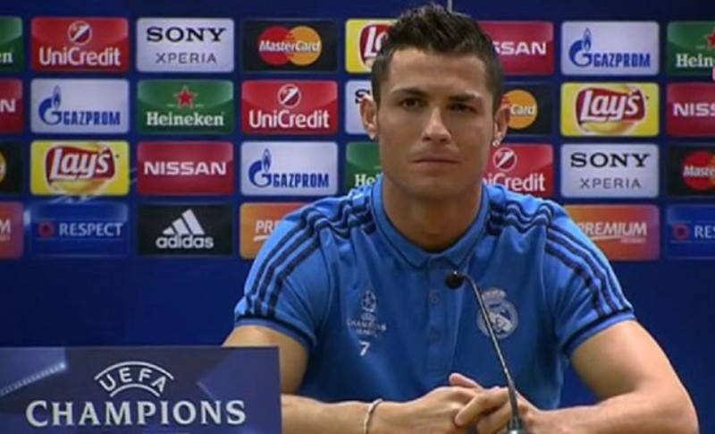 Ο Κριστιάνο Ρονάλντο αποχώρησε εκνευρισμένος από συνέντευξη Τύπου (Video) - Media