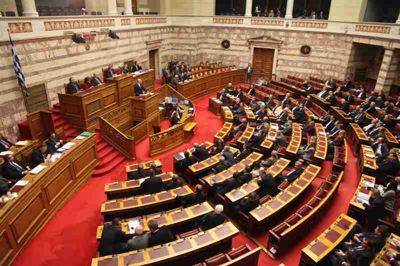 Κώδικα Δεοντολογίας των βουλευτών προτείνει ο Βούτσης - Media