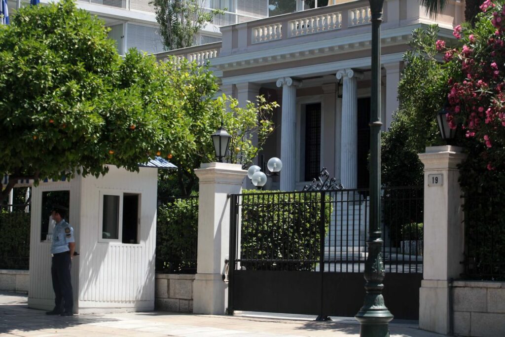 Το πρώτο τετ α τετ Μουζάλα - Καμμένου μετά τη ρήξη, στο Κυβερνητικό Συμβούλιο για το προσφυγικό - Media