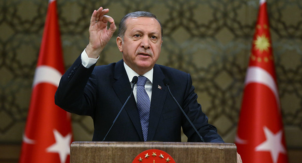 Βγάλε τον σκασμό ή εξαφανίσου... - To δόγμα Ερντογάν για την φίμωση των ΜΜΕ στην Τουρκία - Media