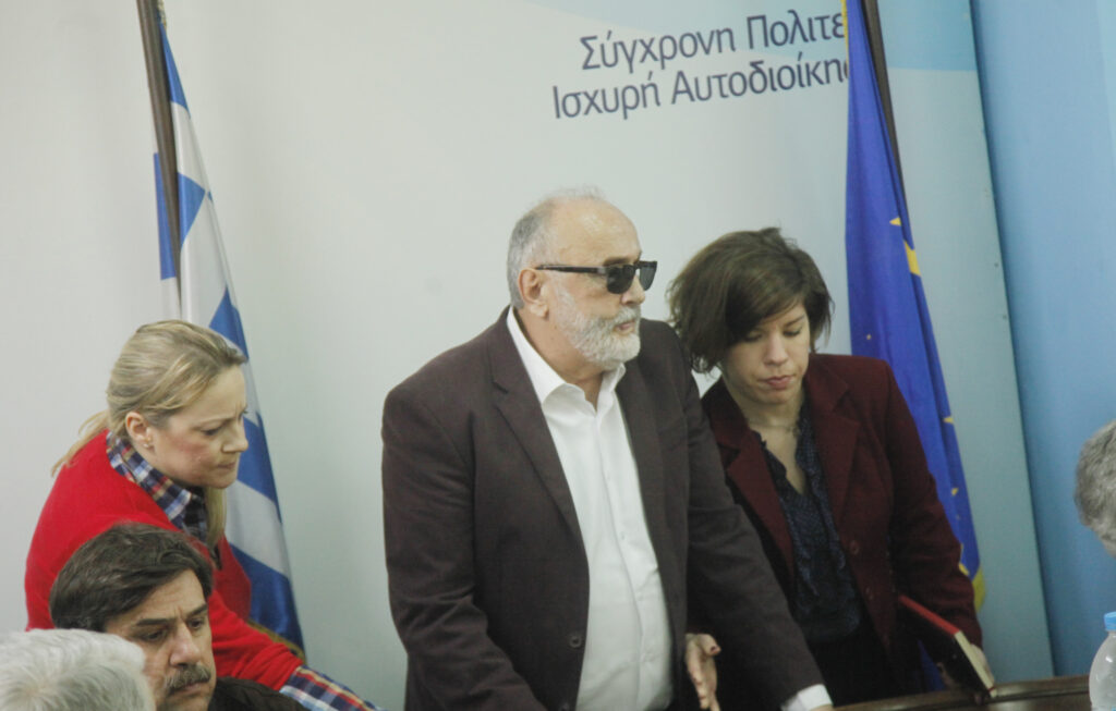 Κουρουμπλής στη Süddeutsche Zeitung: Είναι καλό που βγήκαν οι δικηγόροι στους δρόμους να χάσουν και μερικά κιλά - Media