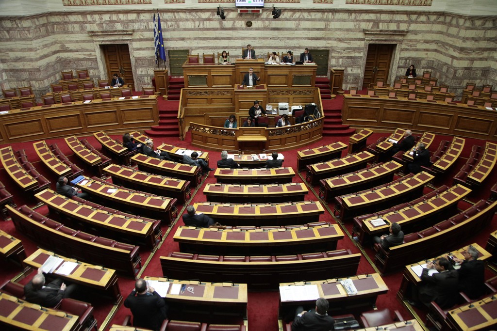 Ψηφίστηκε το νομοσχέδιο για την εγγύηση των καταθέσεων - Media