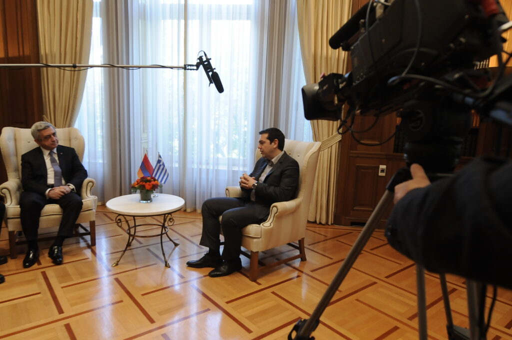Τσίπρας: Αντιμετωπίζουμε μεγάλες προκλήσεις με το κεφάλι ψηλά, υπερασπιζόμενοι αξίες - Media