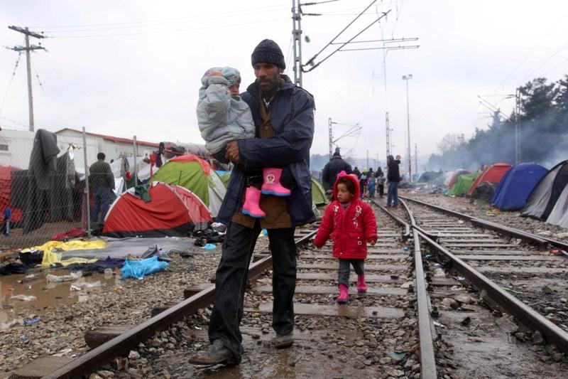 Επέστρεψαν στην Ειδομένη οι πρόσφυγες από τα Σκόπια - Media