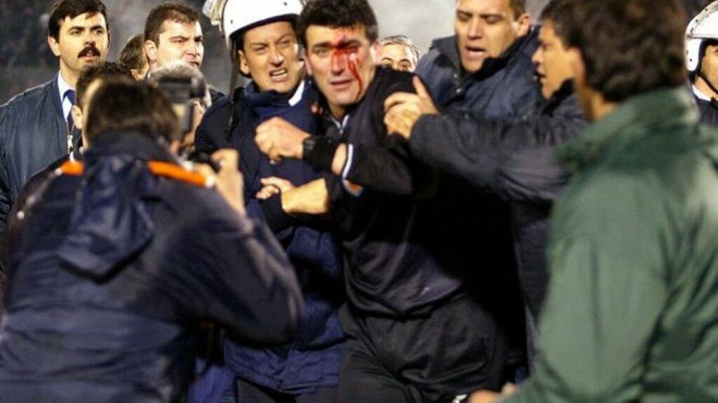 Σαν σήμερα τo ματωμένο ντέρμπι του Ευθυμιάδη (Video) - Media