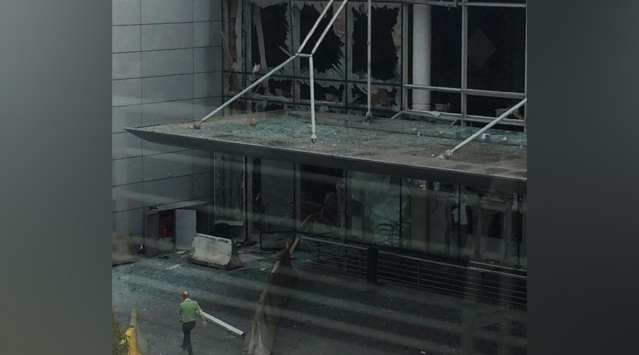 Βέλγιο: Εκρήξεις στο σταθμό μετρό του Μααλμπέκ - Media