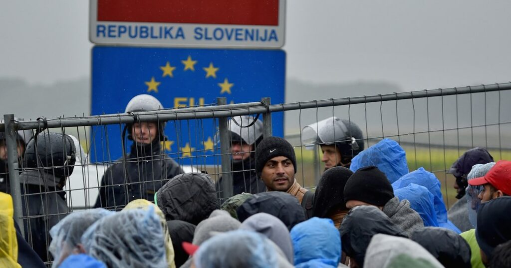 Νέους περιορισμούς στα σύνορα εφαρμόζει η Σλοβενία - Αντίδραση της Σερβίας - Media