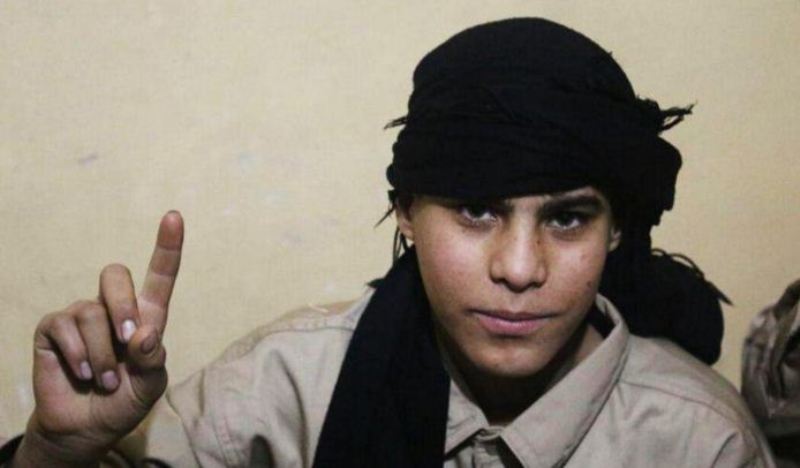 Βίντεο σοκ: Έφηβος Τζιχαντιστής - καμικάζι ανατινάζεται μέσα σε γήπεδο – 65 νεκροί  - Media