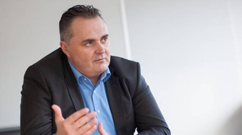 Υπουργός Άμυνας της Αυστρίας: Ο διάδρομος των δυτικών Βαλκανίων πρέπει να παραμείνει οπωσδήποτε κλειστός - Media