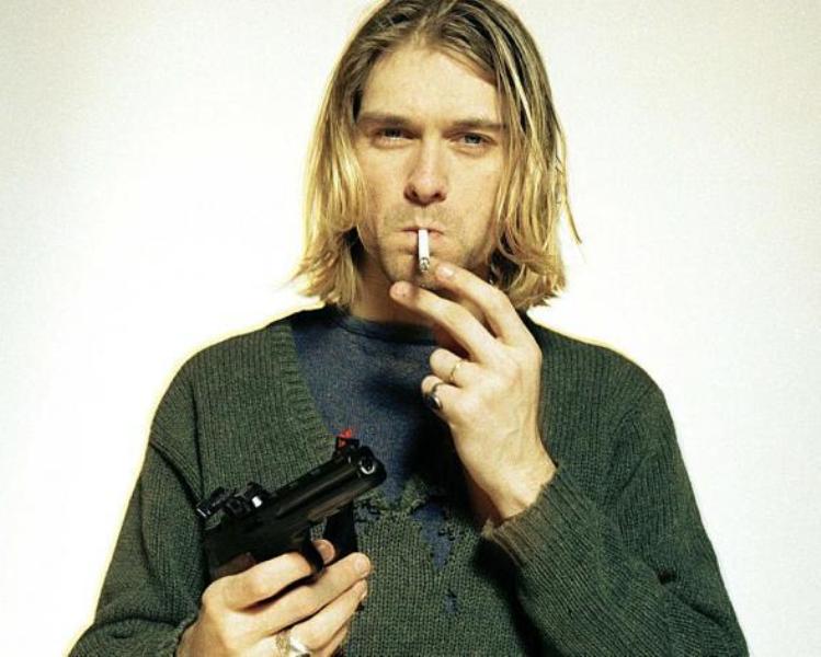 Η περιουσία της κόρης του Κερτ Κομπέϊν φτάνει τα 450 εκατομμύρια δολάρια! (Photos) - Media