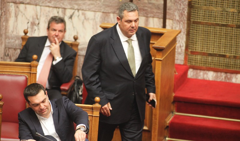 Αποκάλυψη Καμμένου στη Βουλή: Υπέβαλα την παραίτησή μου και των υπουργών μου για τον Μουζάλα - Media