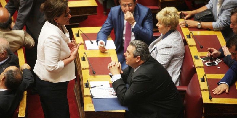 Καμμένος κατά Μπακογιάννη: Η ΝΔ υιοθετεί τουρκικά έγγραφα - Το Καστελόριζο συμπεριλαμβάνεται στις επιχειρήσεις του ΝΑΤΟ - Media