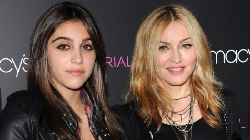 Η Λούρδη πρόσωπο του νέου αρώματος της ΜακΚάρτνεϊ - Media