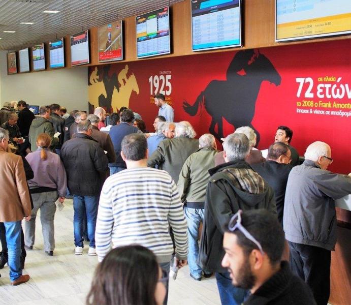 Μεγάλη γιορτή του Ιπποδρόμου στο Μαρκόπουλο - Media