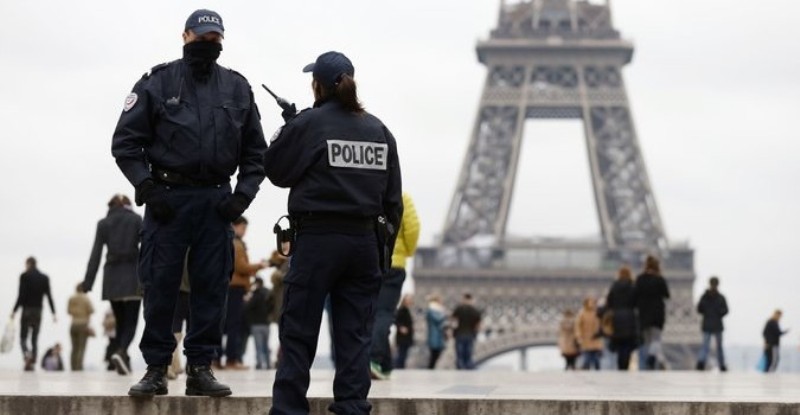 Απαγγέλθηκαν κατηγορίες και στον δεύτερο άντρα που συνελήφθη γιατί σχεδίαζε επίθεση στη Γαλλία - Media